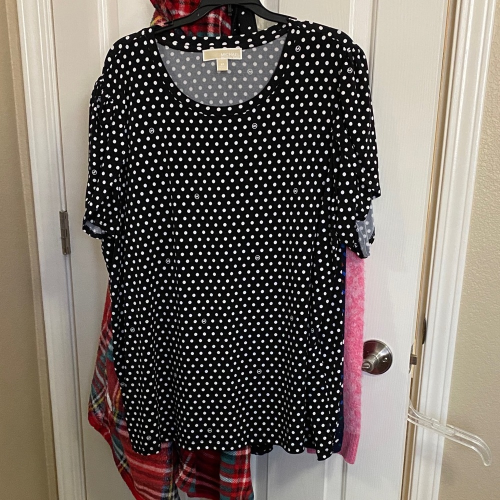Michael Kors Black and White Polka Dot Women's Top - Classic Scoop Neck